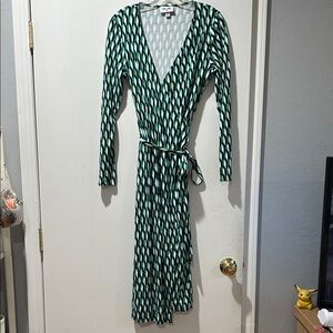 DVF wrap dress - excellent condition
